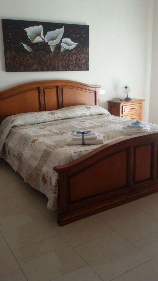 "La Casa Di Mariagrazia" Rooms Con Cucina Condivisa E Terrazza Sammichele Di Bari Exterior photo